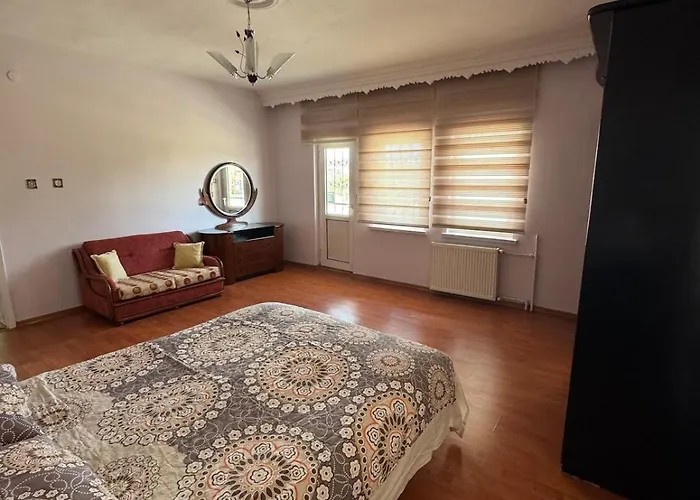 Balloons View Cozy Garden In Cappadocia Вилла *